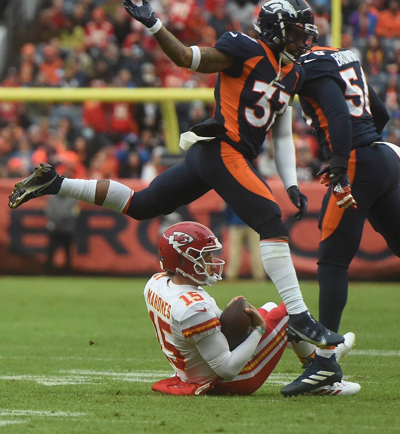 010922-s-news-broncos-chiefs 895 .jpg